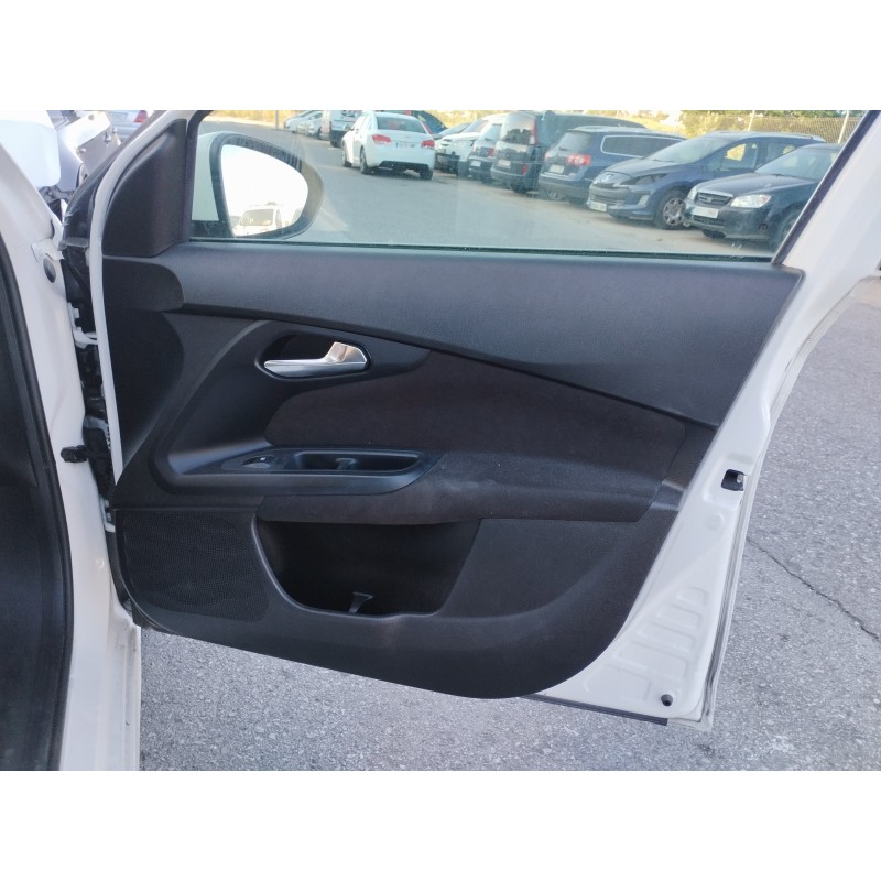 Recambio de guarnecido puerta delantera derecha para fiat tipo ii (357) berlina easy referencia OEM IAM   