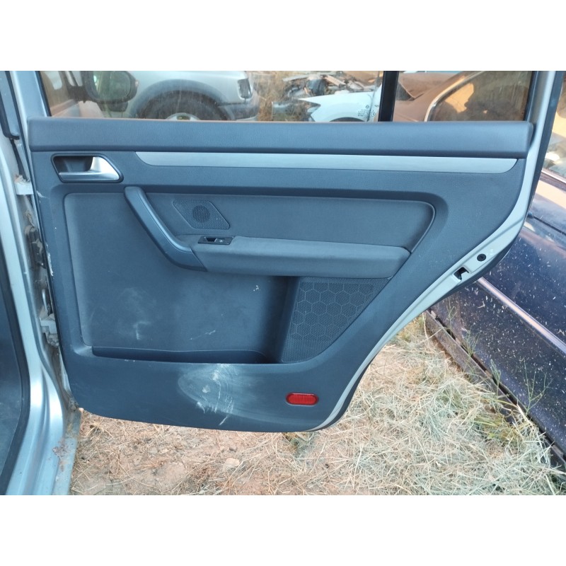 Recambio de guarnecido puerta trasera derecha para volkswagen touran (1t3) 1.6 tdi dpf referencia OEM IAM   