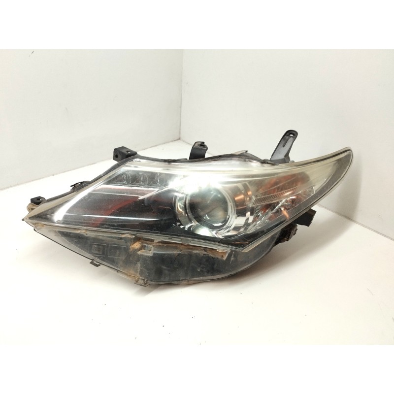 Recambio de faro izquierdo para toyota auris 1.4 turbodiesel cat referencia OEM IAM 8115002E20  