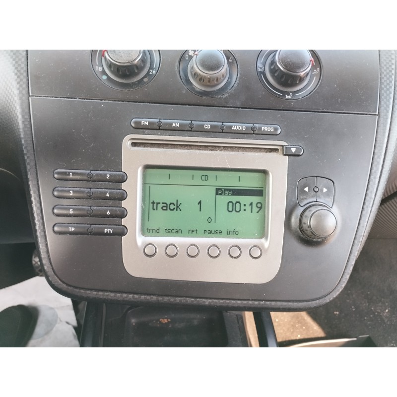 Recambio de sistema audio / radio cd para seat altea (5p1) reference referencia OEM IAM   