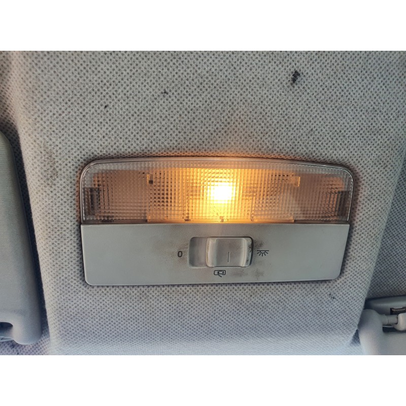 Recambio de luz interior para volkswagen polo (9n1) 1.2 12v referencia OEM IAM   