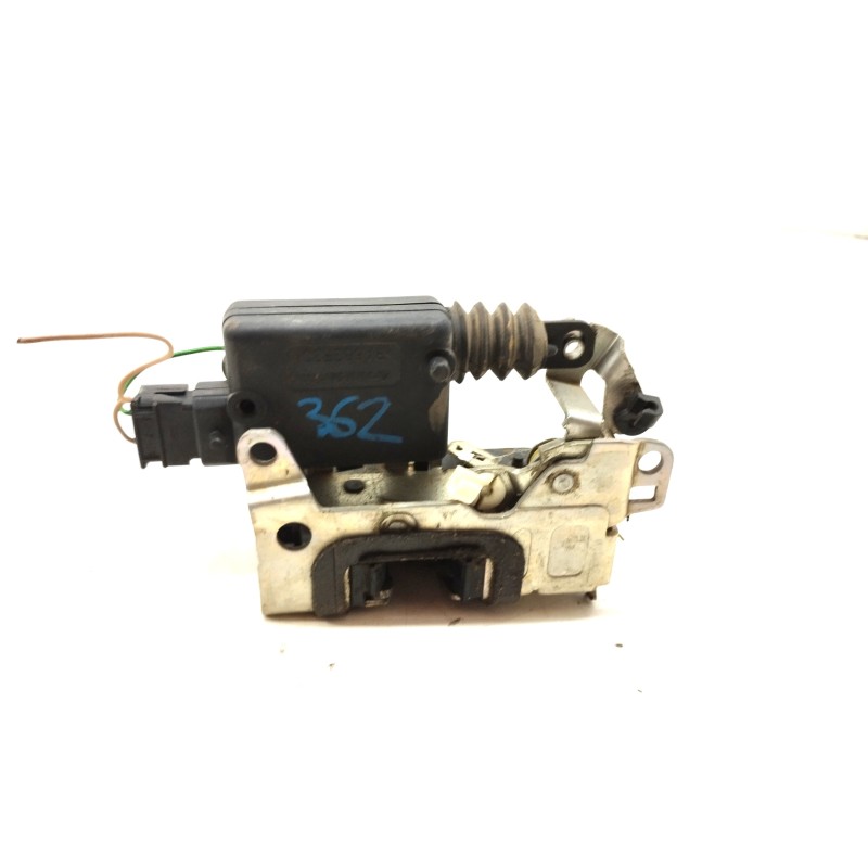 Recambio de cerradura puerta trasera derecha para dacia sandero 1.5 dci diesel cat referencia OEM IAM 8200735246  