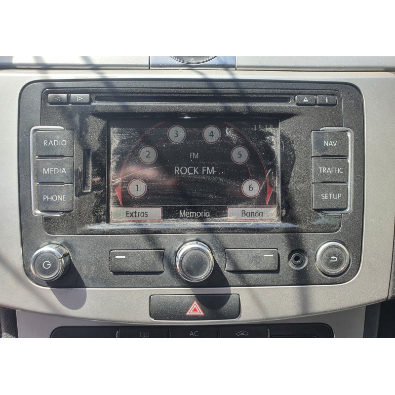 Recambio de sistema audio / radio cd para volkswagen passat lim. (362) advance bluemotion referencia OEM IAM   