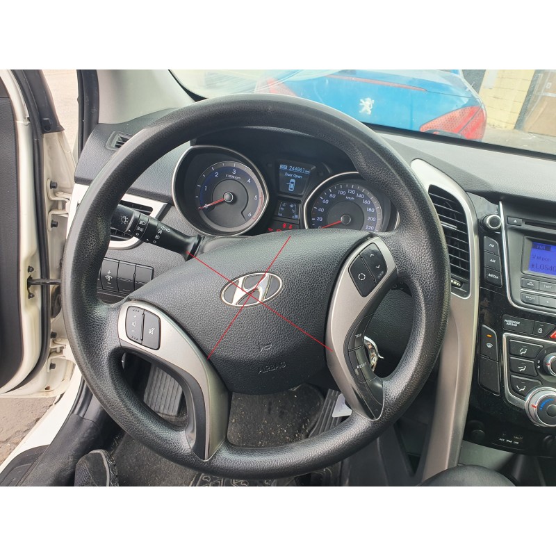 Recambio de volante sin airbag para hyundai i30 (gd) 1.4 crdi cat referencia OEM IAM   