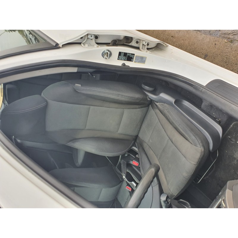 Recambio de asiento delantero izquierdo para hyundai i30 (gd) 1.4 crdi cat referencia OEM IAM   