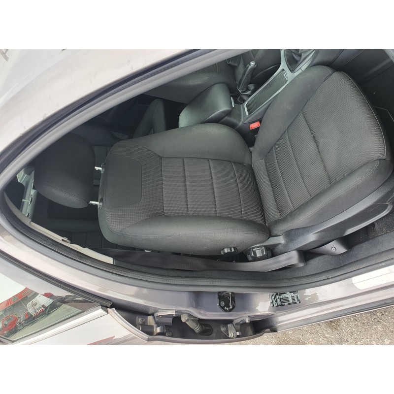 Recambio de asiento delantero derecho para ford mondeo ber. (ca2) 2.0 tdci cat referencia OEM IAM   