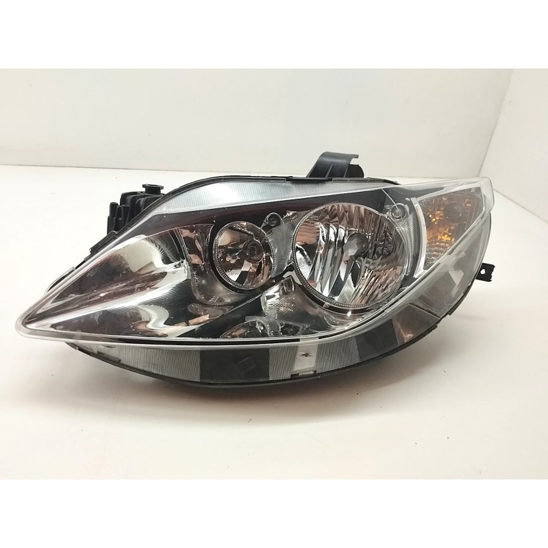 Recambio de faro izquierdo para seat ibiza sc (6j1) 1.9 tdi referencia OEM IAM 89319109  