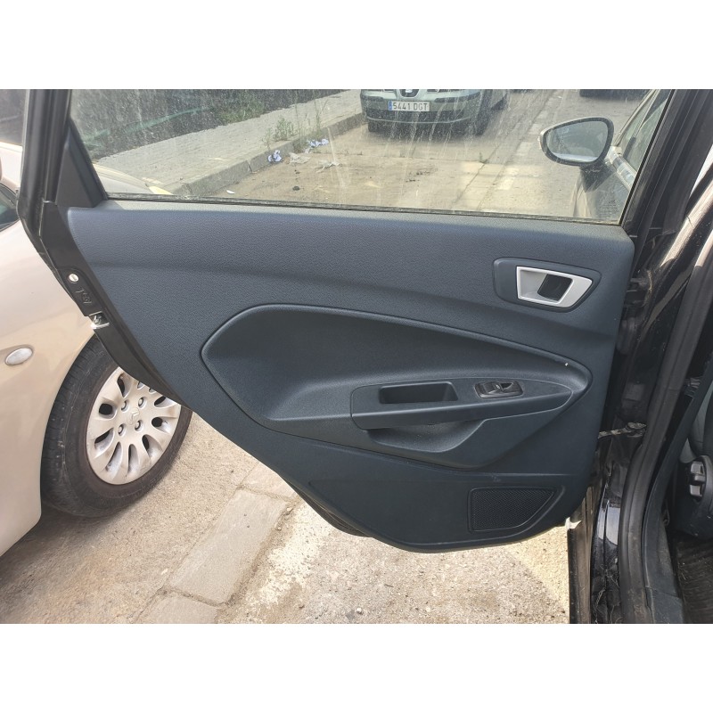 Recambio de guarnecido puerta trasera izquierda para ford fiesta (cb1) titanium referencia OEM IAM   