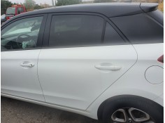 Recambio de puerta trasera izquierda para hyundai i20 essence referencia OEM IAM   