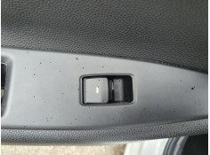 Recambio de mando elevalunas trasero izquierdo para hyundai i20 essence referencia OEM IAM   