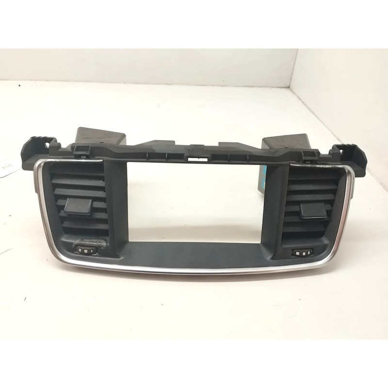 Recambio de rejilla aireadora para peugeot 508 sw 2.0 16v hdi fap referencia OEM IAM 9686445277  