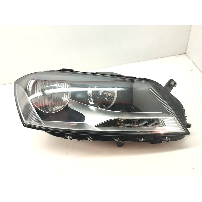 Recambio de faro derecho para volkswagen passat lim. (362) advance bluemotion referencia OEM IAM 90010126  