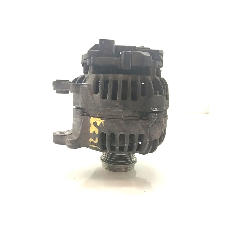 Recambio de alternador para volkswagen passat berlina (3b3) advance referencia OEM IAM 028903031  