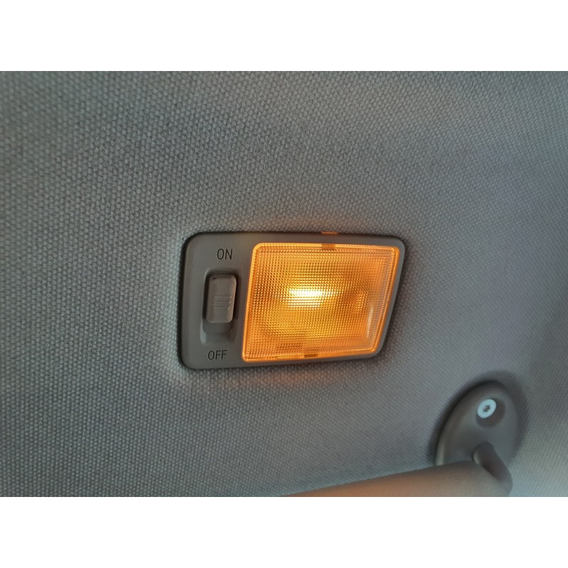 Recambio de luz interior para toyota auris hybrid business referencia OEM IAM   