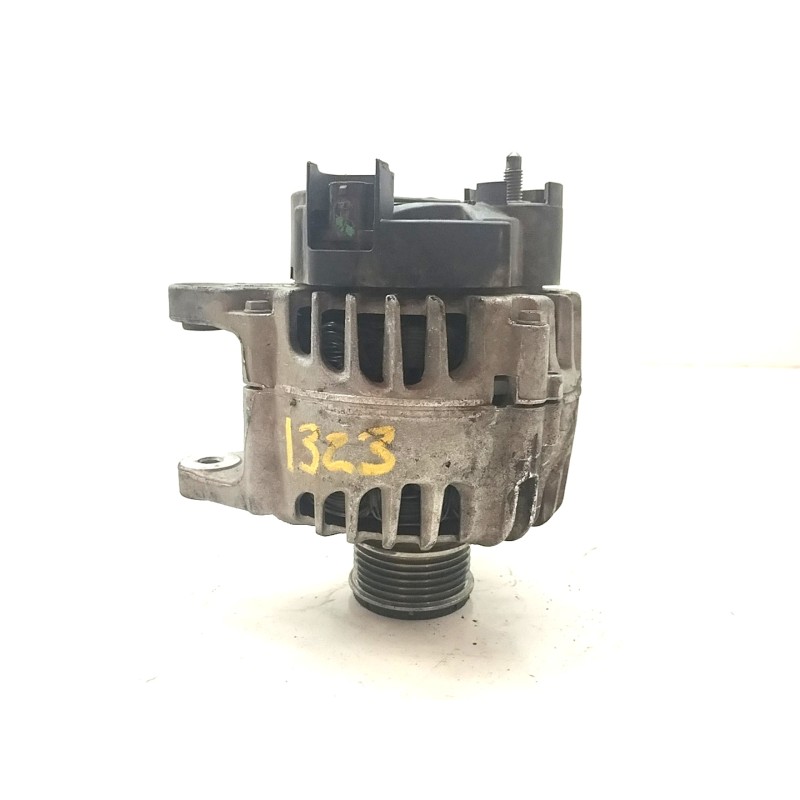 Recambio de alternador para renault clio iv 1.5 dci diesel fap referencia OEM IAM 231007865RA  