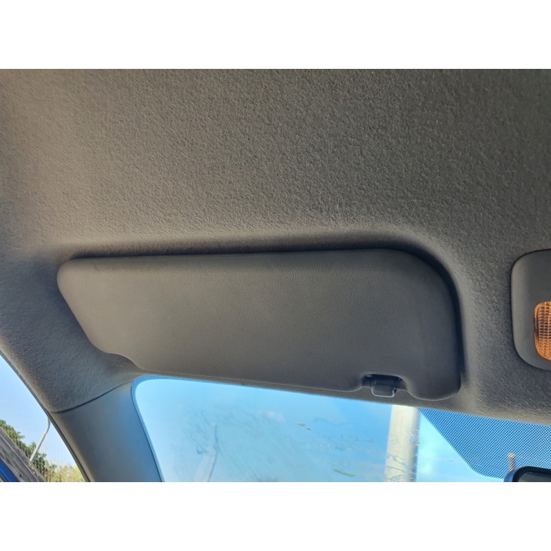 Recambio de parasol izquierdo para toyota yaris 1.0 cat referencia OEM IAM   