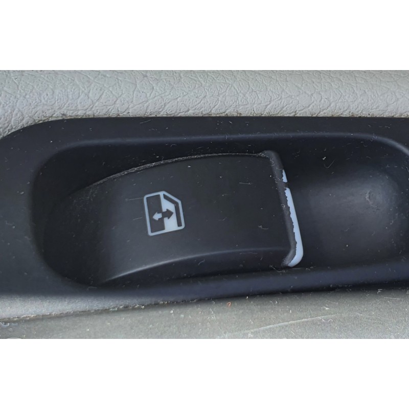 Recambio de mando elevalunas trasero izquierdo para saab 9-3 berlina 1.9 tid cat referencia OEM IAM   