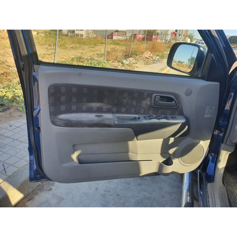 Recambio de guarnecido puerta delantera izquierda para isuzu d-max rodeo referencia OEM IAM   