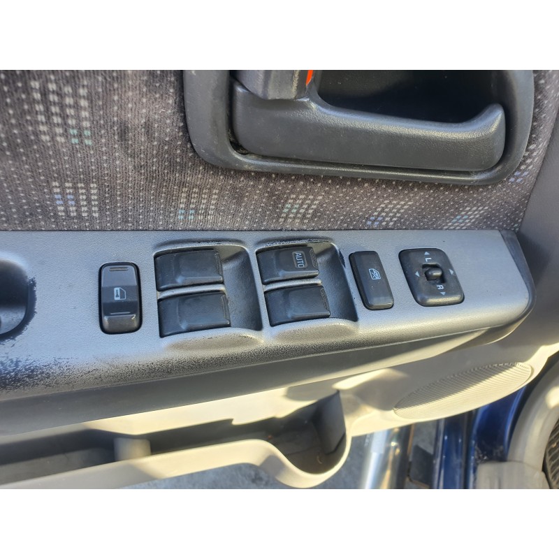 Recambio de mando elevalunas delantero izquierdo para isuzu d-max rodeo referencia OEM IAM   