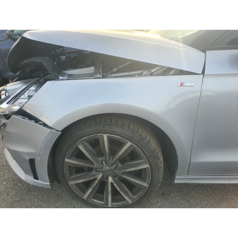 Recambio de aleta delantera izquierda para audi a1 (8x) 1.2 16v tfsi referencia OEM IAM   