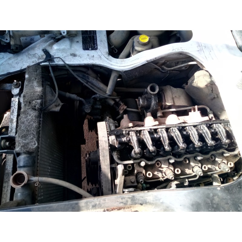 Recambio de despiece motor para hyundai h 1 2.5 diesel referencia OEM IAM D4BF  