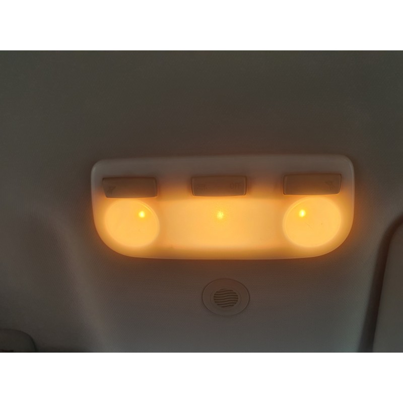 Recambio de luz interior para renault megane iii berlina 5 p 1.2 16v referencia OEM IAM   