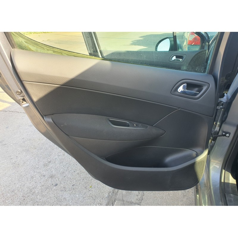 Recambio de guarnecido puerta trasera izquierda para peugeot 308 2.0 16v hdi fap cat (rhr / dw10bted4) referencia OEM IAM   