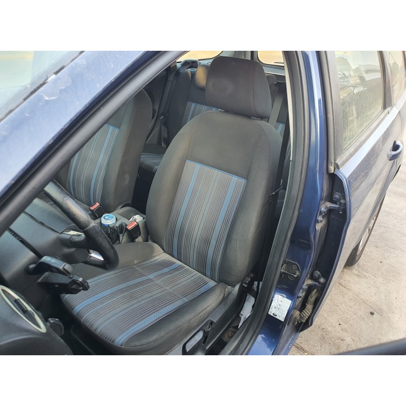 Recambio de asiento delantero izquierdo para ford focus turnier (cb4) trend referencia OEM IAM   