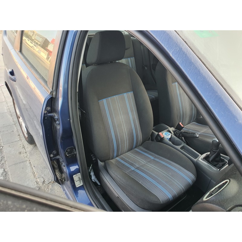 Recambio de asiento delantero derecho para ford focus turnier (cb4) trend referencia OEM IAM   