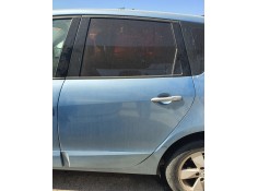 Recambio de puerta trasera izquierda para renault scenic iii 1.5 dci diesel fap referencia OEM IAM   