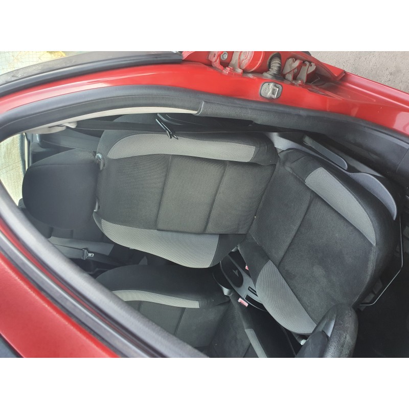 Recambio de asiento delantero izquierdo para peugeot 207 1.4 16v vti referencia OEM IAM   