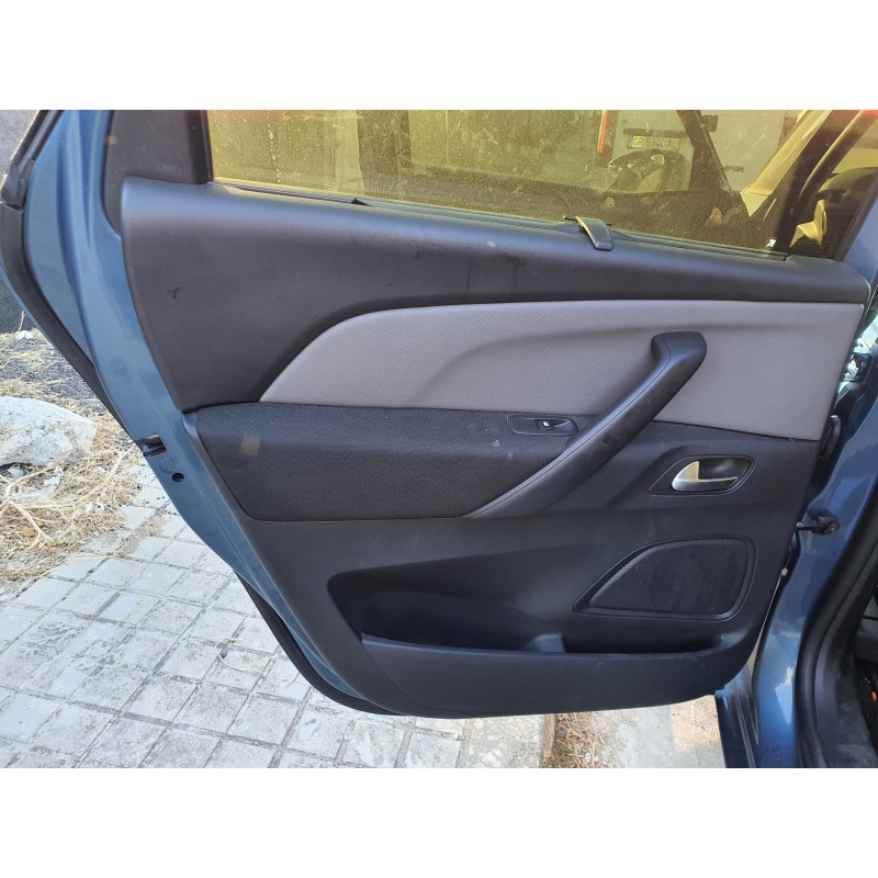 Recambio de guarnecido puerta trasera izquierda para citroen c4 picasso live edition referencia OEM IAM   