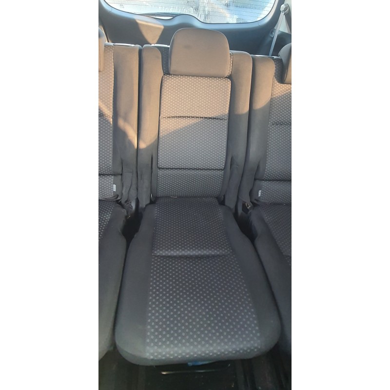 Recambio de asiento trasero medio para toyota verso advance referencia OEM IAM   