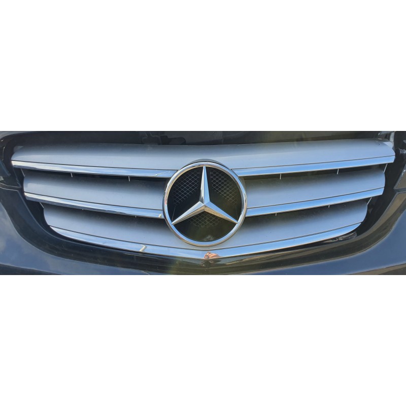 Recambio de calandra delantera de radiador para mercedes clase b (w245) 200 cdi (245.208) referencia OEM IAM   