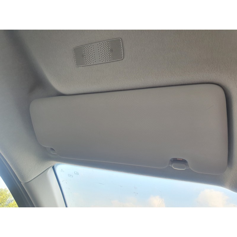 Recambio de parasol izquierdo para dacia sandero iii 1.0 tce referencia OEM IAM   