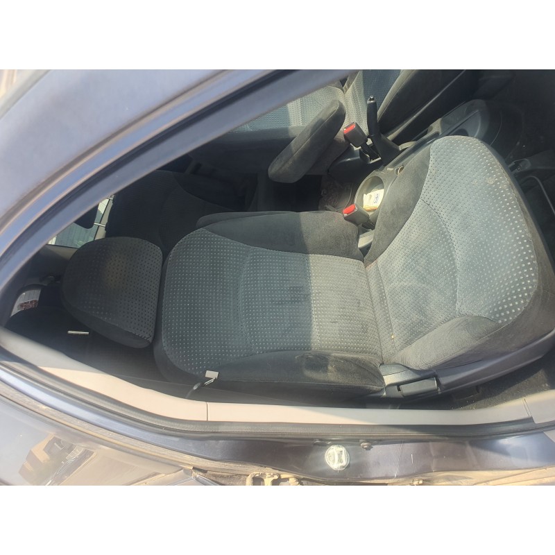 Recambio de asiento delantero derecho para mitsubishi grandis (na0w) 2.0 di-d cat referencia OEM IAM   