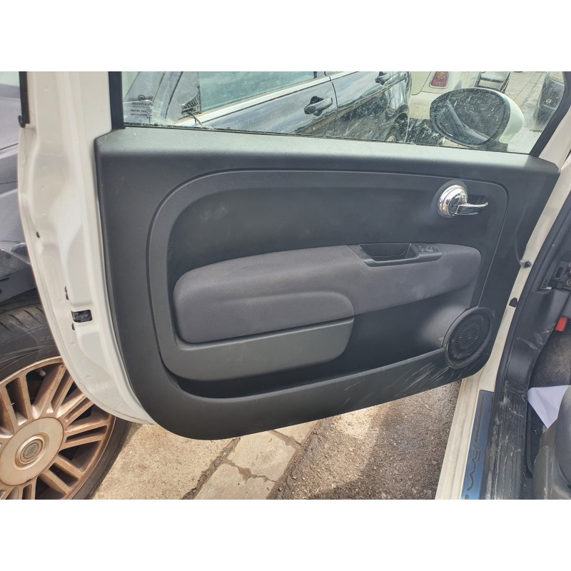 Recambio de guarnecido puerta delantera izquierda para fiat 500 312 referencia OEM IAM   