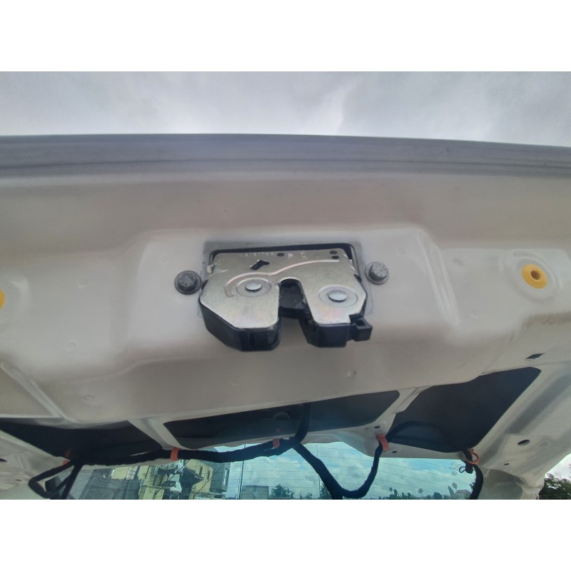 Recambio de cerradura maletero / porton para fiat 500 312 referencia OEM IAM   