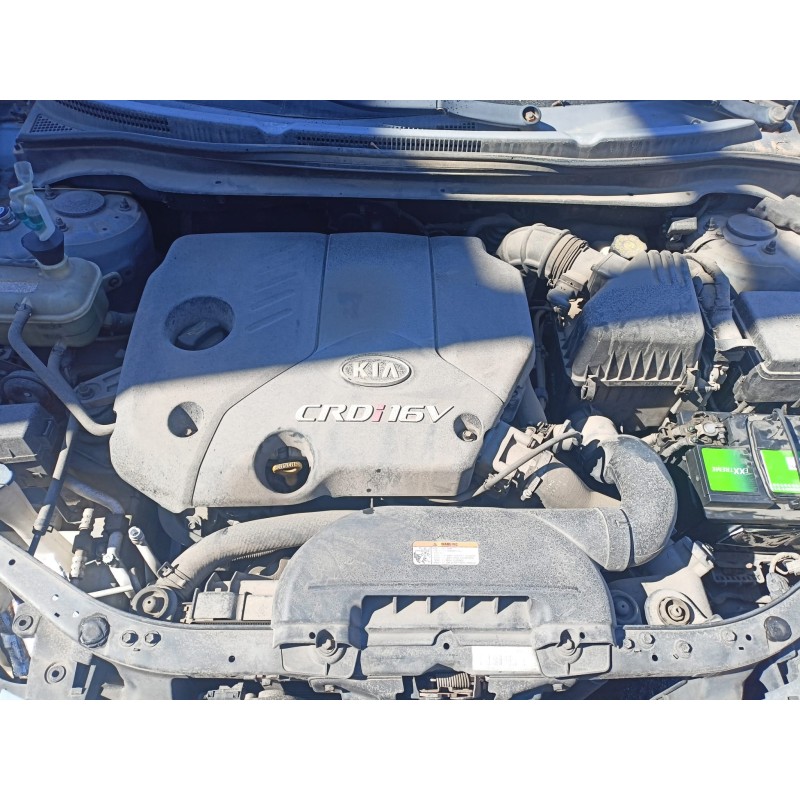 Recambio de motor completo para kia cee´d 1.6 crdi cat referencia OEM IAM D4FB  