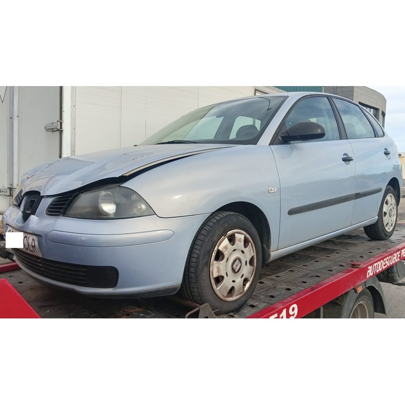 seat ibiza (6l1) del año 2003