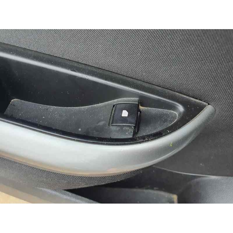 Recambio de mando elevalunas trasero izquierdo para opel astra j sports tourer 1.7 cdti 125 cv referencia OEM IAM   