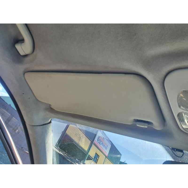 Recambio de parasol izquierdo para mercedes clase c (w203) berlina c 220 cdi 143 cv referencia OEM IAM   