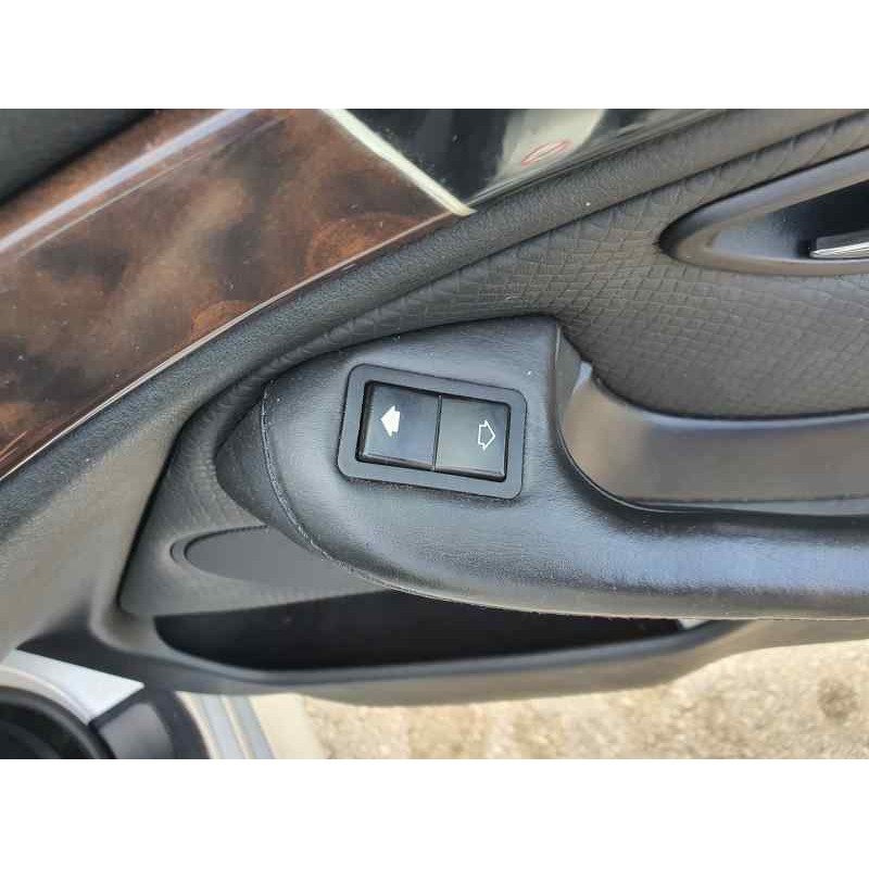 Recambio de mando elevalunas delantero derecho para bmw serie 5 berlina (e39) 520i 170 cv referencia OEM IAM   