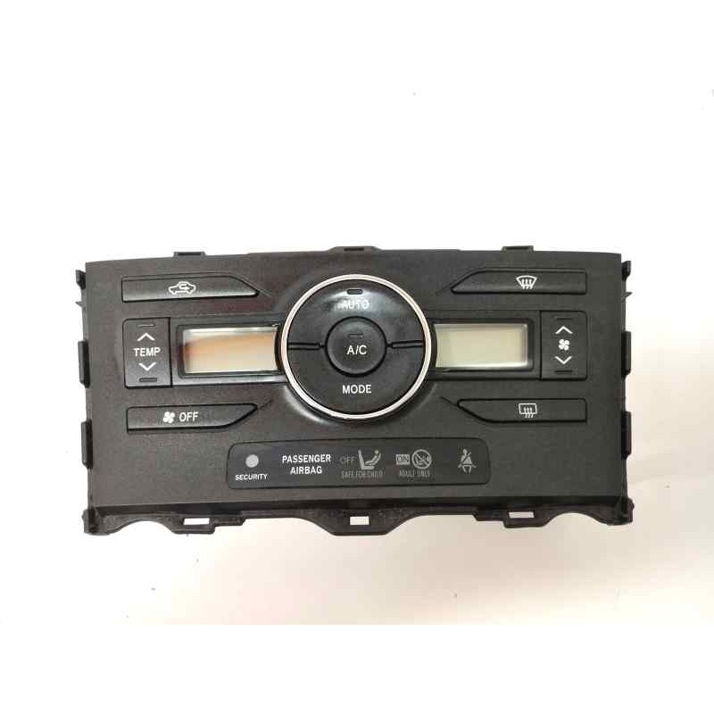 Recambio de mando climatizador para toyota auris 1.4 d-4d 90 cv referencia OEM IAM 5590002321A  