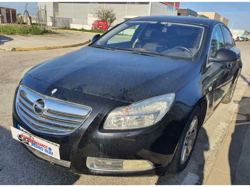 opel insignia berlina del año 2009