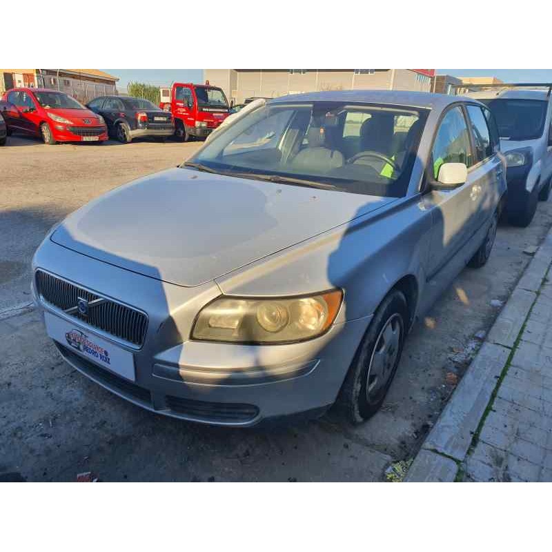 volvo v50 familiar del año 2004