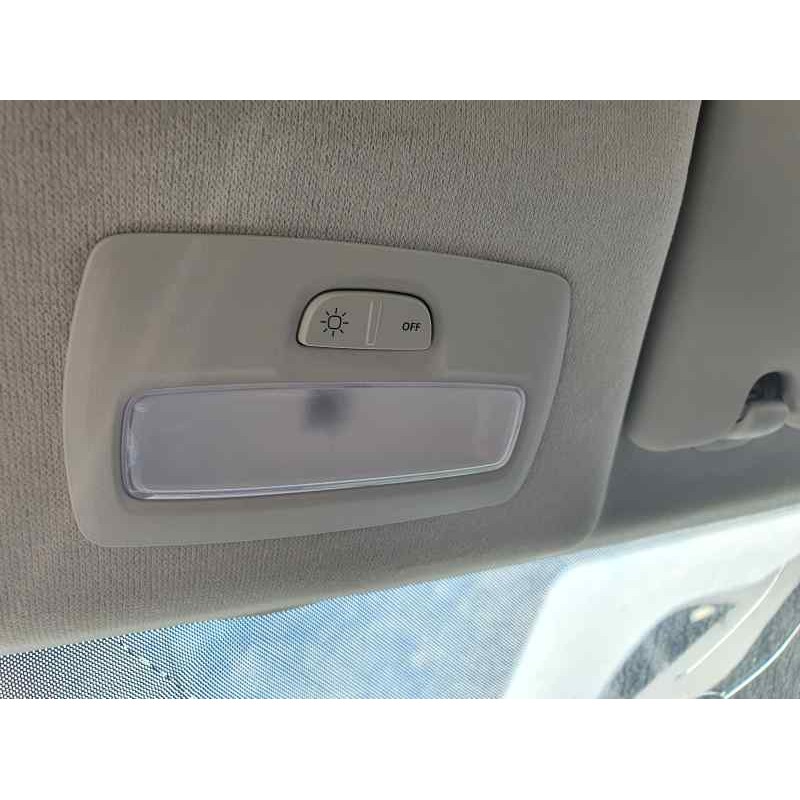 Recambio de luz interior para dacia sandero iii 1.0 tce referencia OEM IAM   