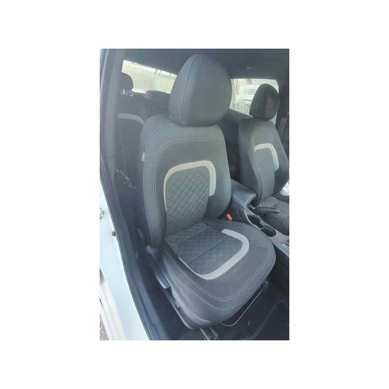 Recambio de asiento delantero derecho para kia cee´d 1.6 crdi 136 cv referencia OEM IAM   