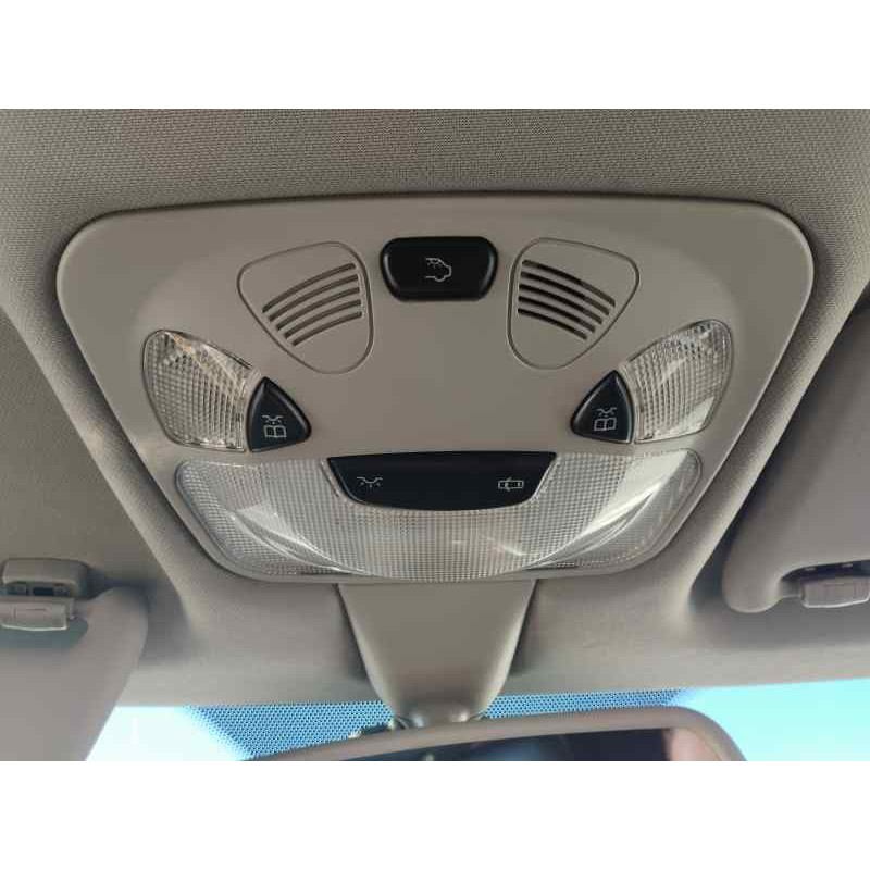 Recambio de luz interior para mercedes clase clc (cl203) clc 220 cdi 150 cv referencia OEM IAM   