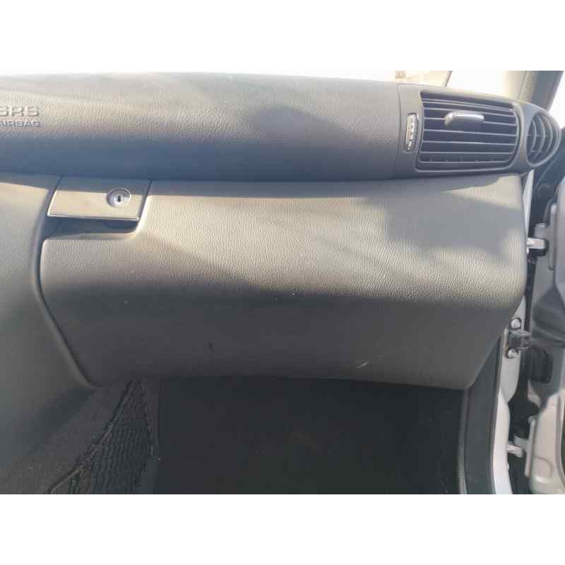 Recambio de guantera para mercedes clase clc (cl203) clc 220 cdi 150 cv referencia OEM IAM   